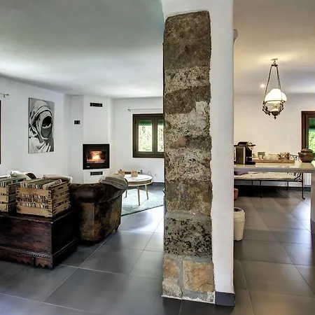 Casa Dels Peixos-singular's 3*