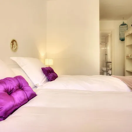 Casa Dels Peixos-singular's 3*