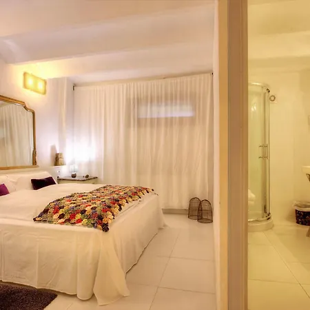 Casa Dels Peixos-singular's Hotel